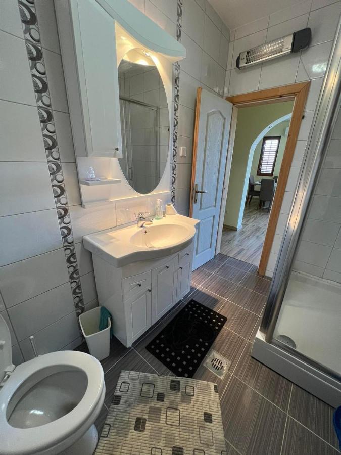 Stunning Adriatic Vista Home Зеленика Екстериор снимка